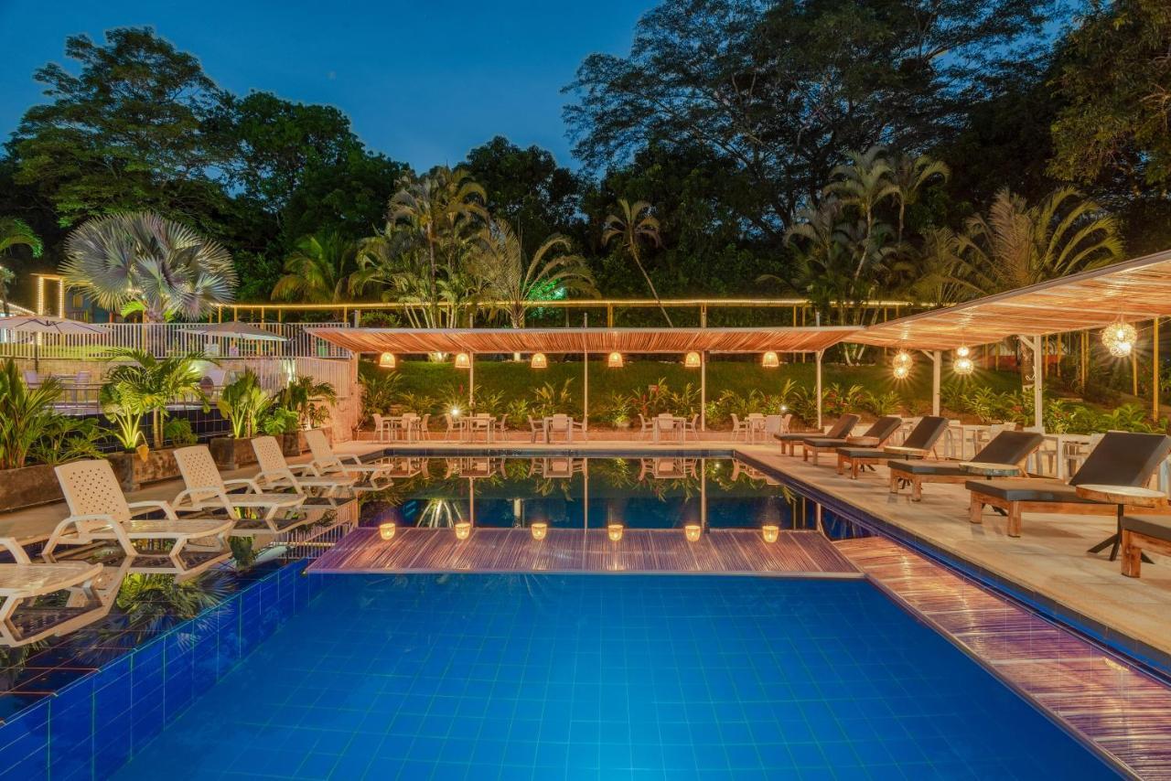 Hotel Villa Camila ลาปินตาดา ภายนอก รูปภาพ