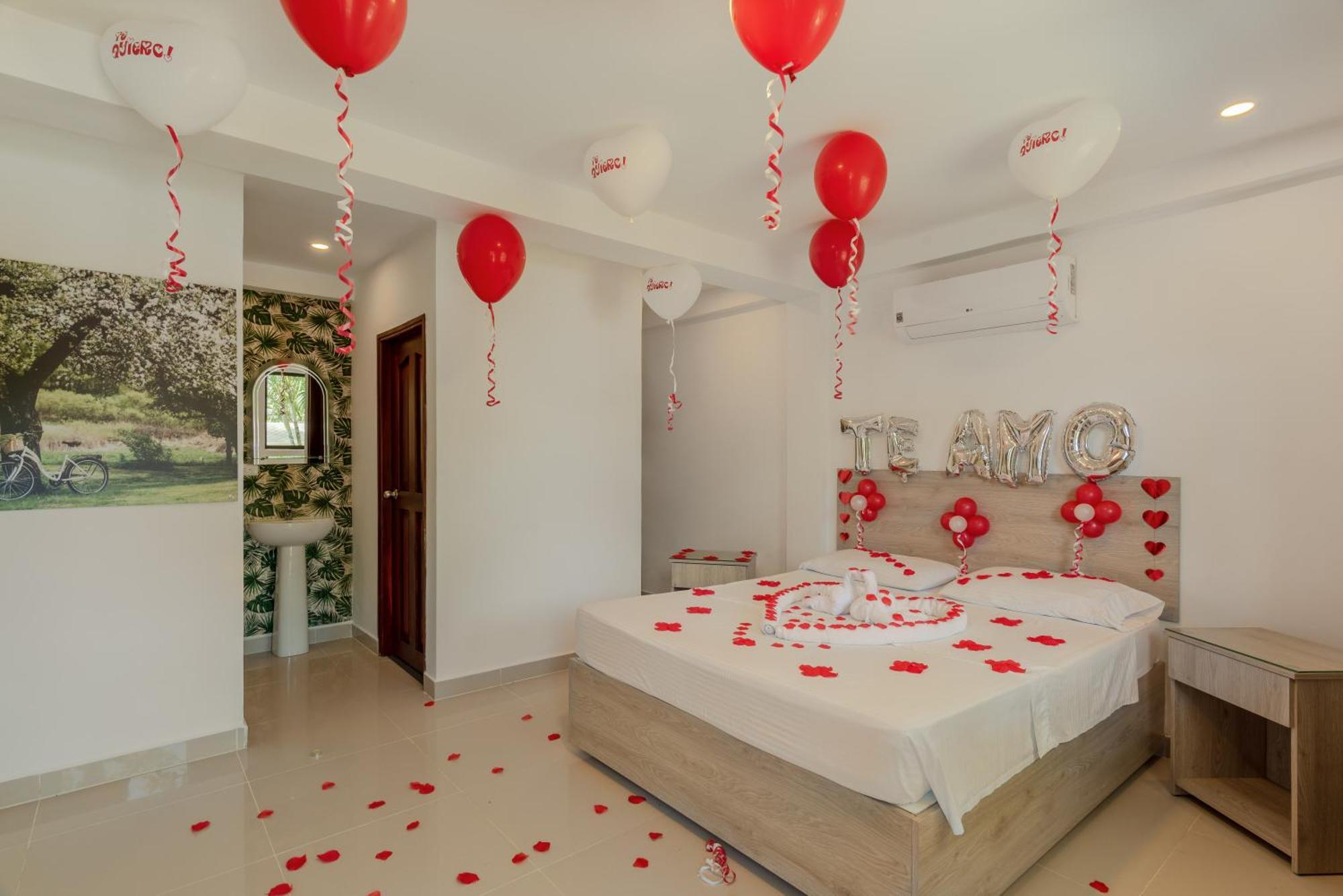 Hotel Villa Camila ลาปินตาดา ภายนอก รูปภาพ
