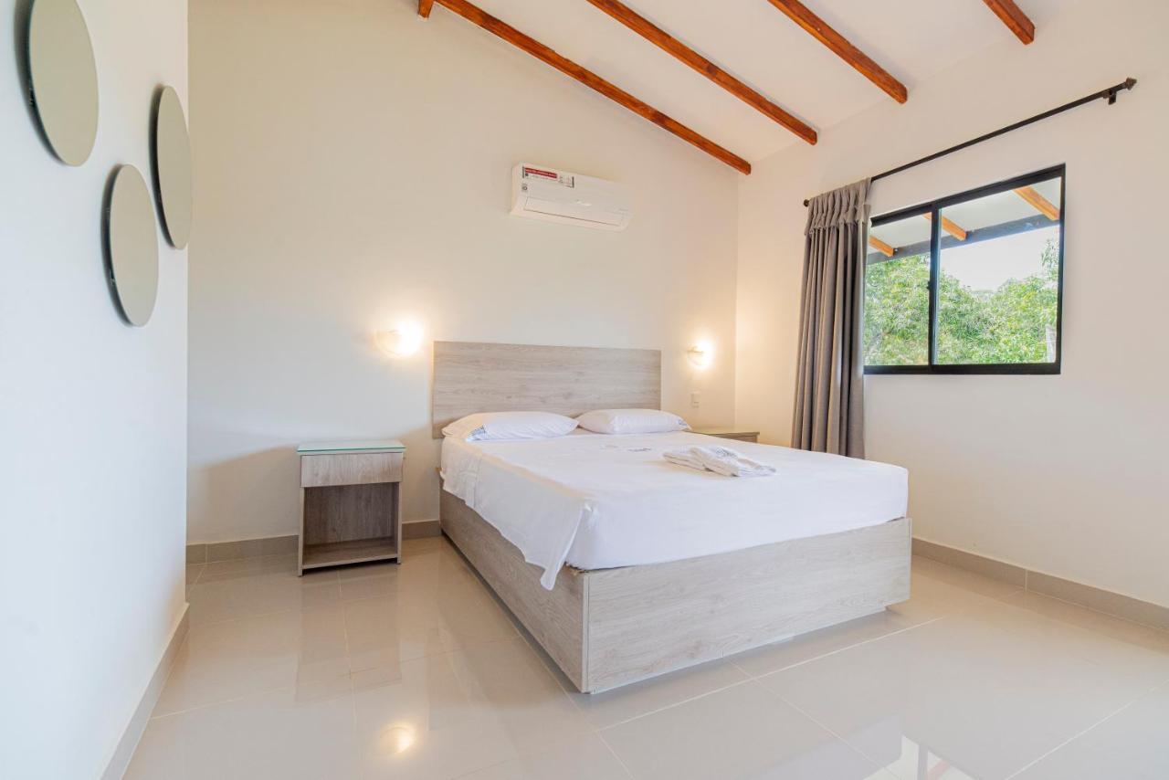 Hotel Villa Camila ลาปินตาดา ภายนอก รูปภาพ